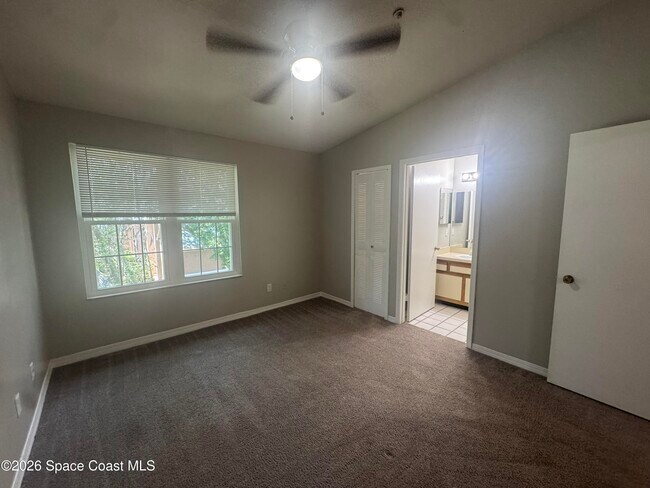Building Photo - 7667 N Wickham Rd