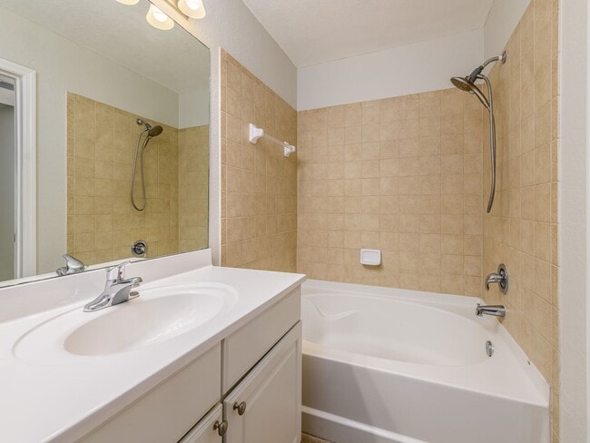 Building Photo - South Tampa