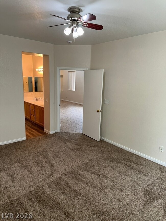 Building Photo - 8475 Regal Hills Ct