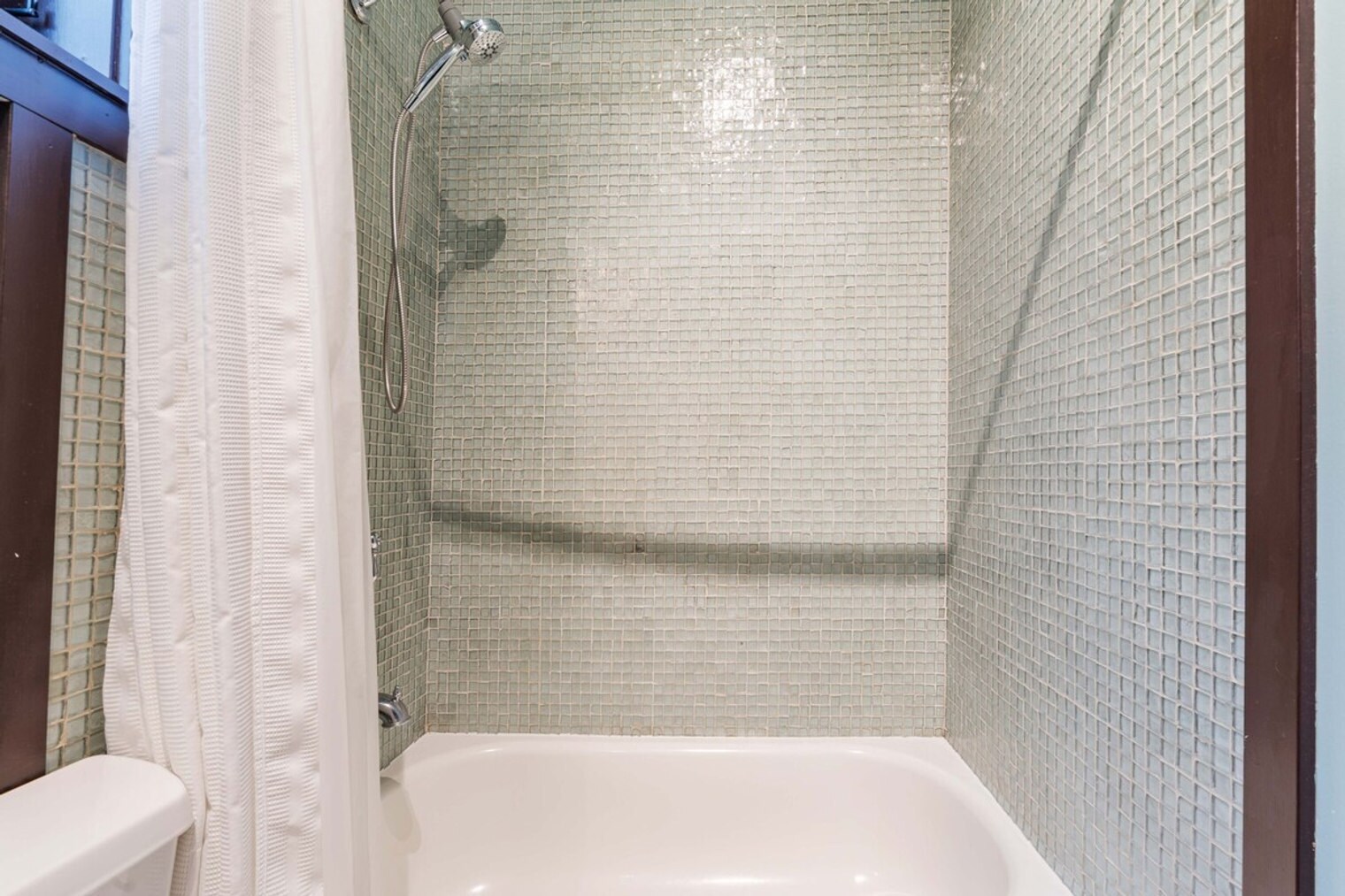 Building Photo - 1208 E Thomas St