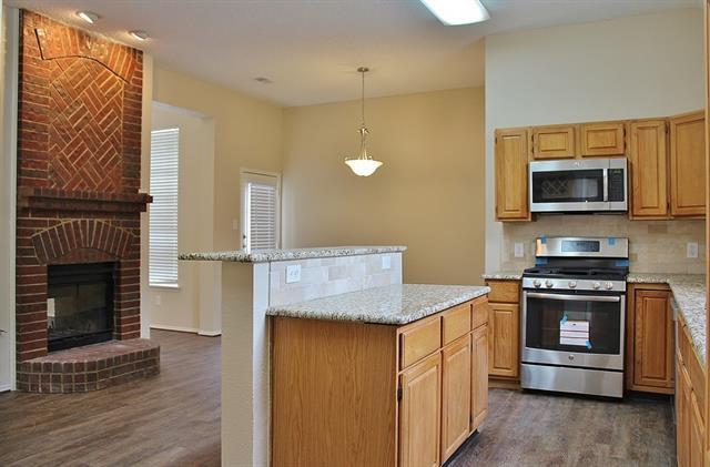 Building Photo - 712 Claire View Dr