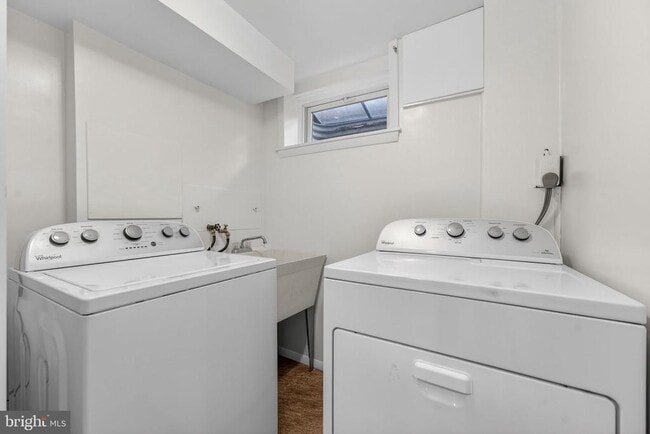 Building Photo - 7507 Murillo St