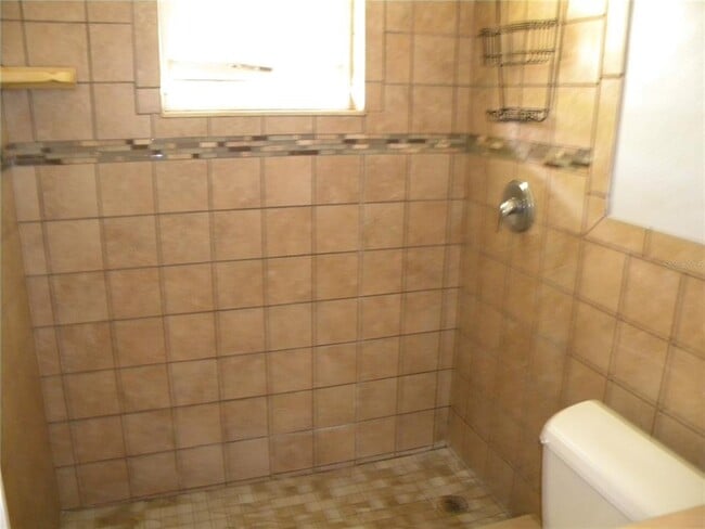 Building Photo - 1031 Royal Palm Ave