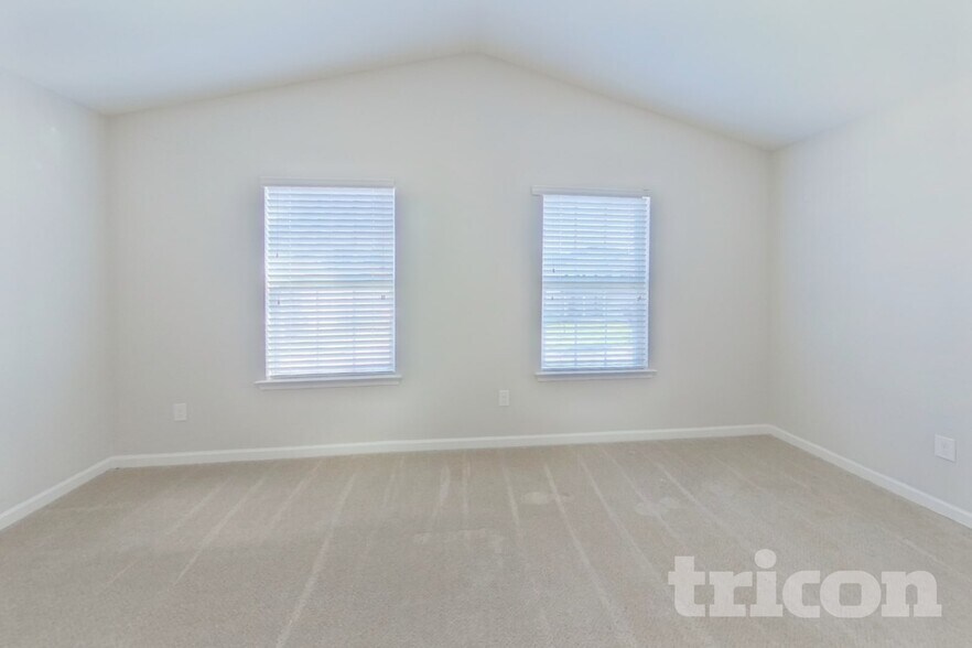 Building Photo - 2641 Cider Ridge Rd