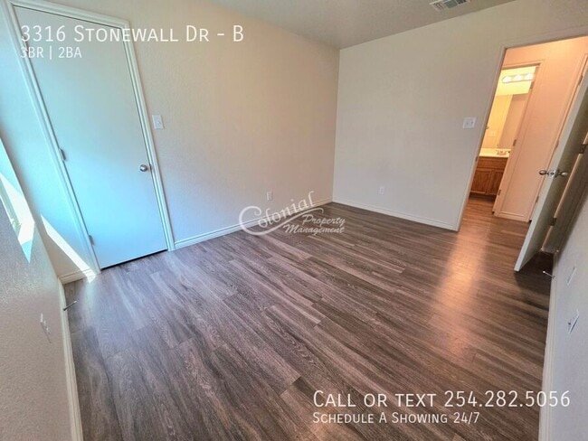 Building Photo - 3316 Stonewall Dr