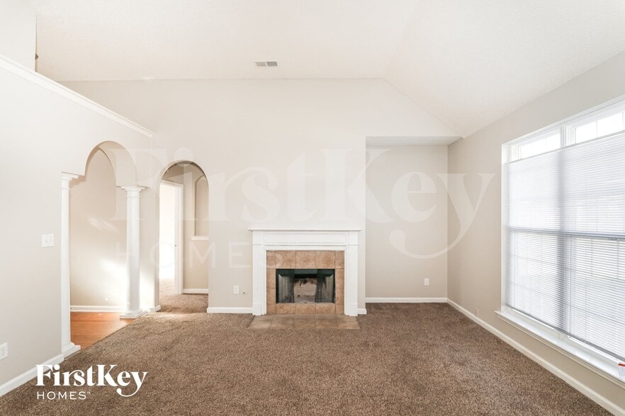 Building Photo - 4566 Tulip Bend Dr