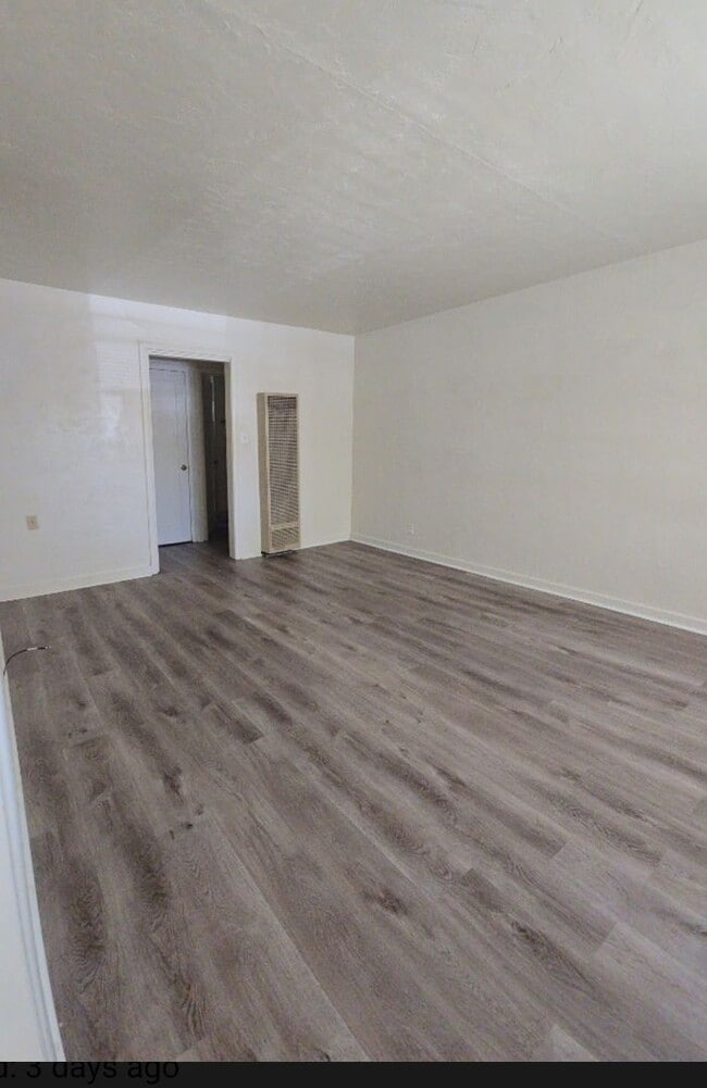 Building Photo - 638 Nevada St