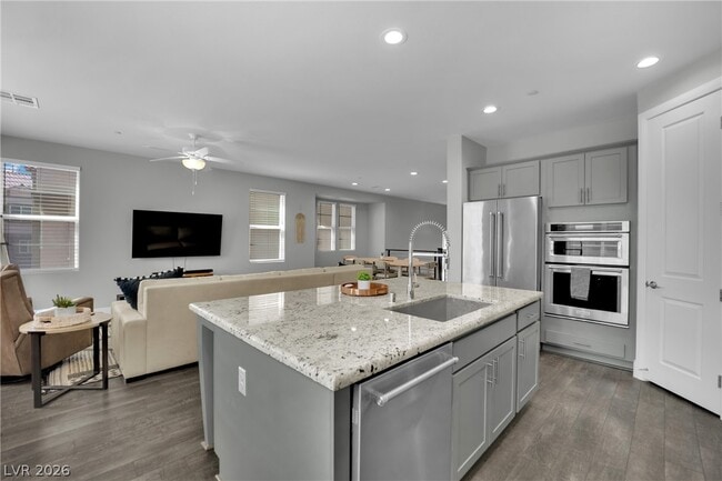 Building Photo - 21 Via Di Vita