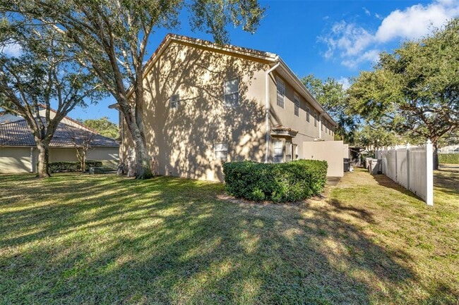 Building Photo - 1278 N Fairway Dr