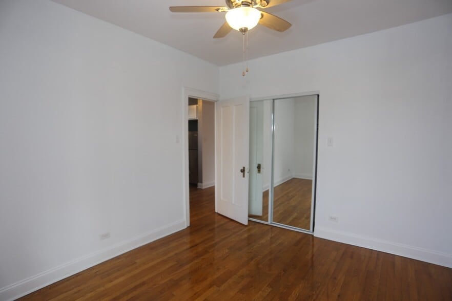 Building Photo - 632 W Stratford Pl