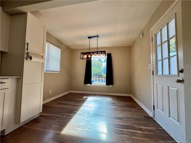 Building Photo - 4913 Ashton Rd