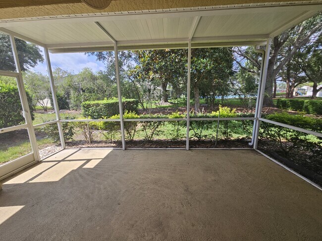 Building Photo - 4501 Golf Club Ln