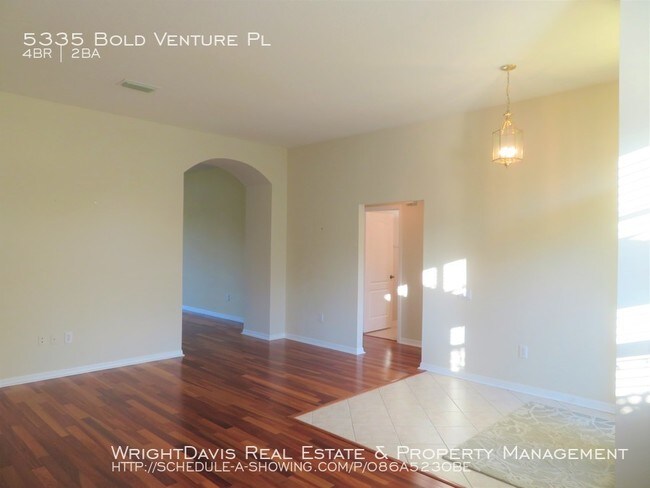 Building Photo - 4/2 in Lexington Oaks Golf Course Community