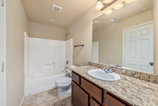 Building Photo - Beautiful 4 Bed, 4 Bath Home for Fall 2026...