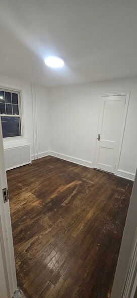 Bedroom #2 - 949 E Walnut St