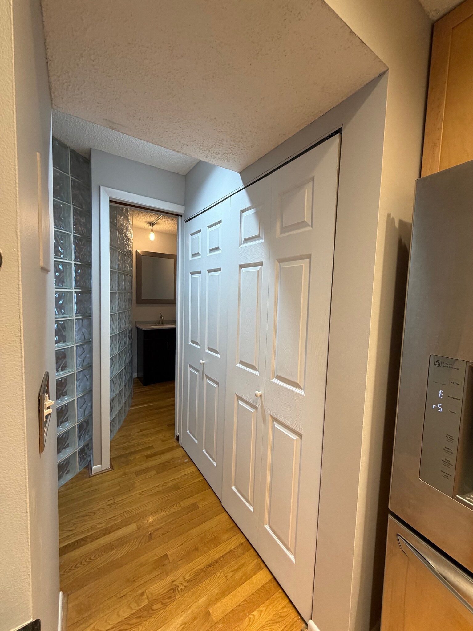 Building Photo - 1091 Harrison Ave