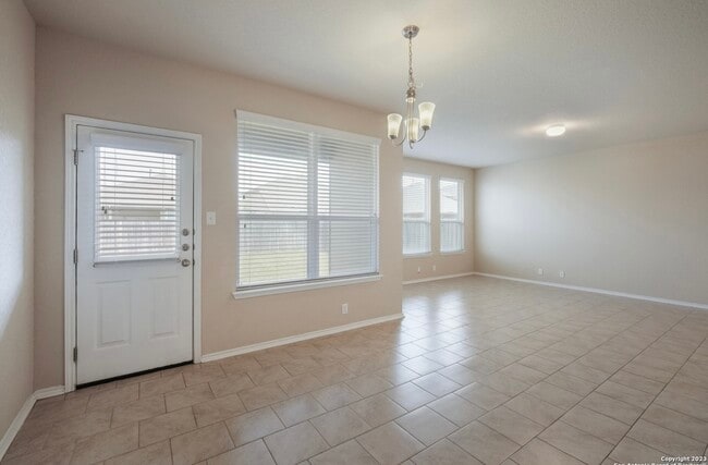 Building Photo - 13819 Murphy Haven