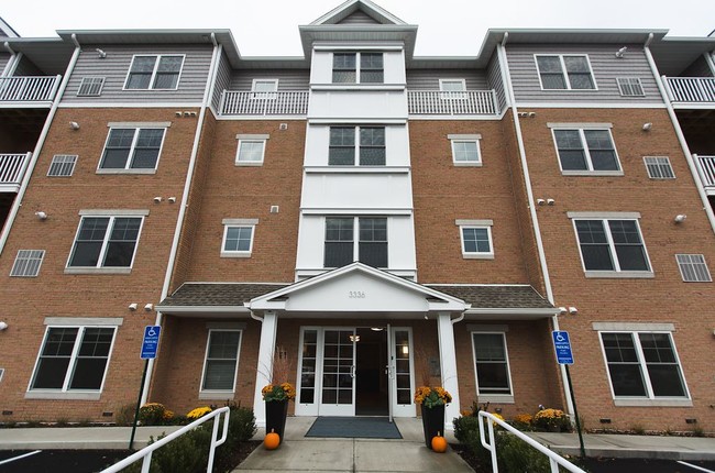 Building Photo - Riverbank Landing Apartments