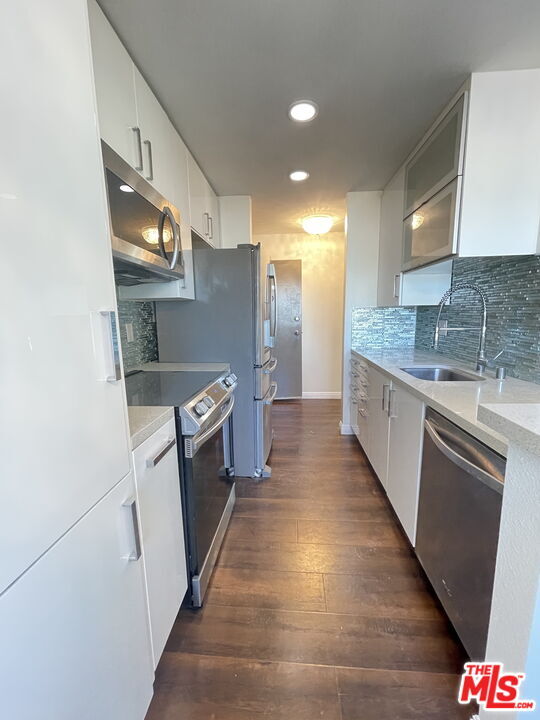 Building Photo - 8535 W Knl Dr