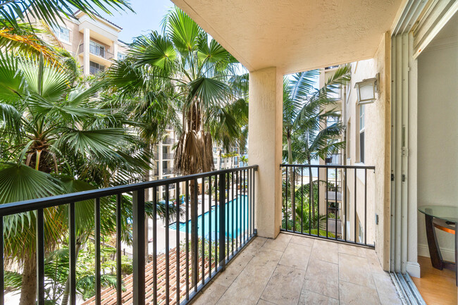 Building Photo - 1801 N Flagler Dr