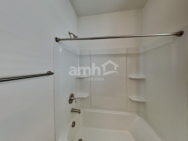 Building Photo - 108 Cairo Ct