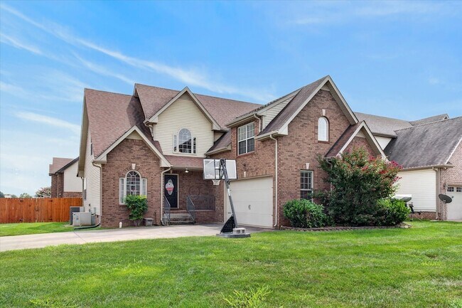 Building Photo - 1484 Apache Way