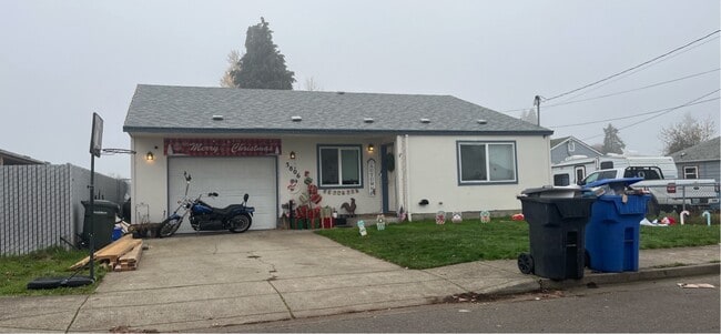 Building Photo - 3806 Dove Ln