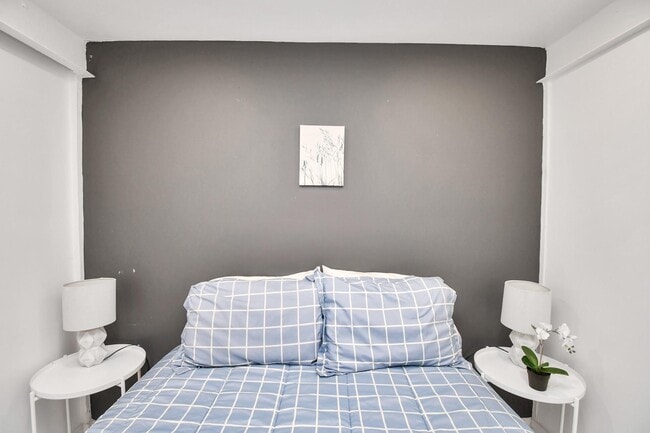 Building Photo - 5114 Grantwood St