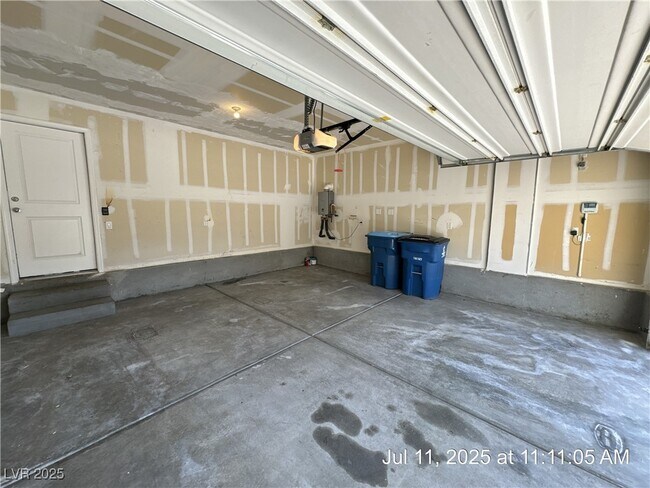 Building Photo - 10838 Faulkner Run Ave