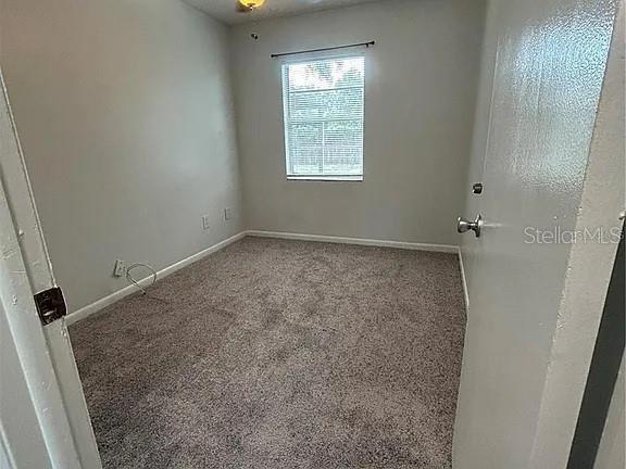 Building Photo - 703 Chadsworth Ave