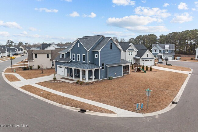 Building Photo - 181 Sailor Sky Wy