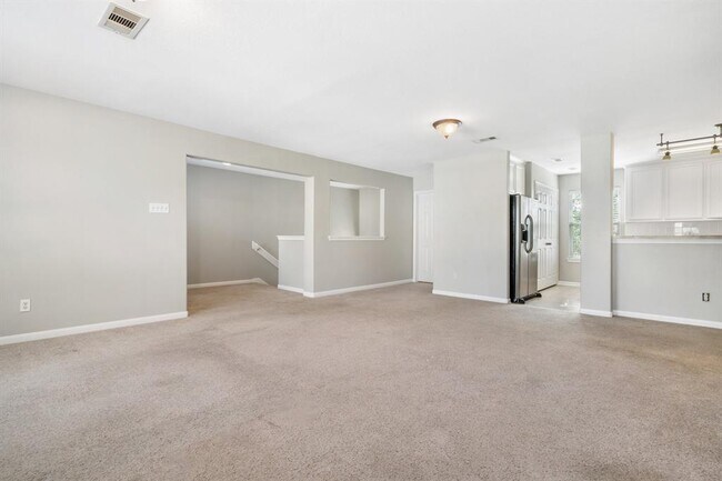 Building Photo - 195 Binnacle Ct