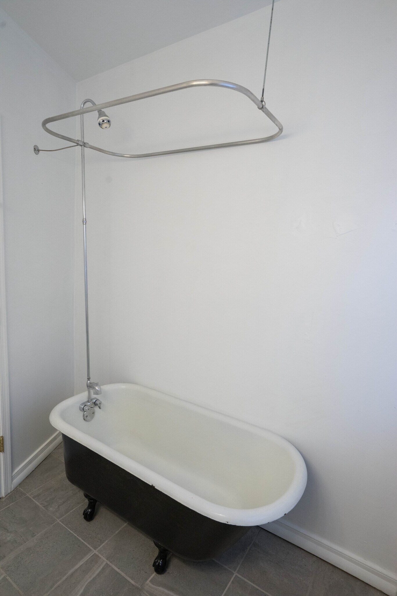 Building Photo - 324 N 27th St