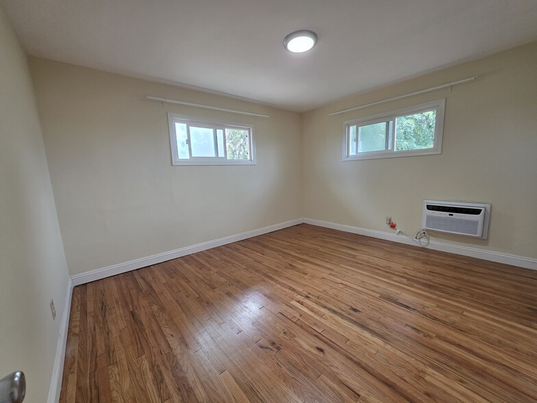 Building Photo - 5457 Dorothy Dr