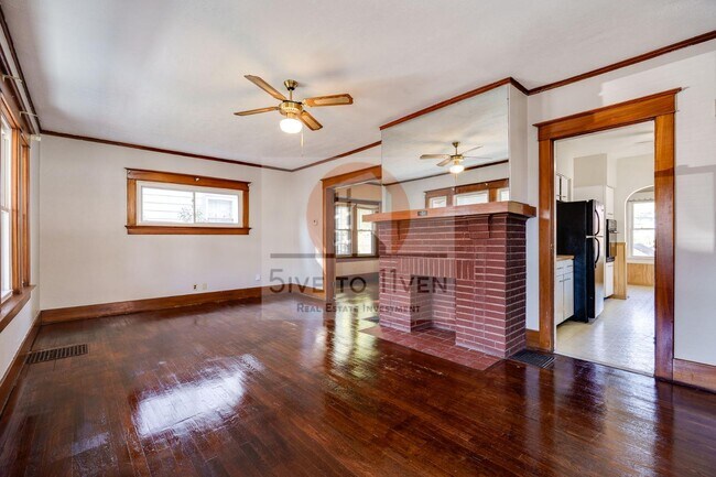 Building Photo - 1109 Creighton Ave