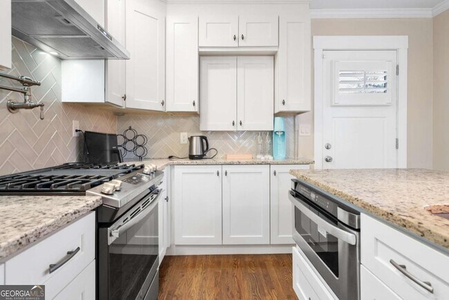 Building Photo - 2026 Harwinor Rd SE