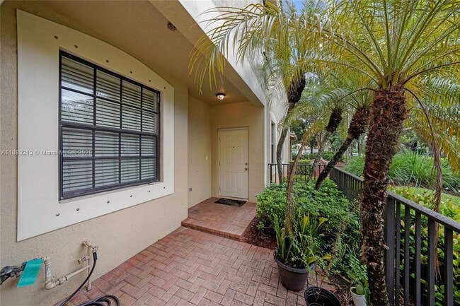Building Photo - 4101 Forest Dr