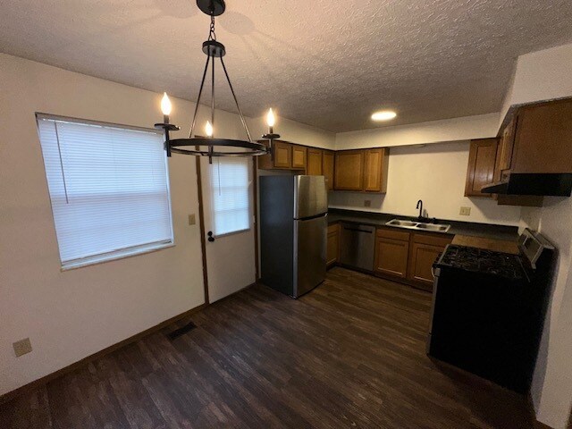 Building Photo - 966 Hidden Acres Ct