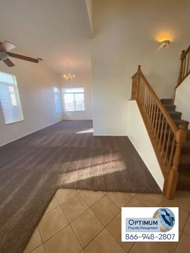 Building Photo - Spacious 4-Bedroom Home with 3-Car Garage ...