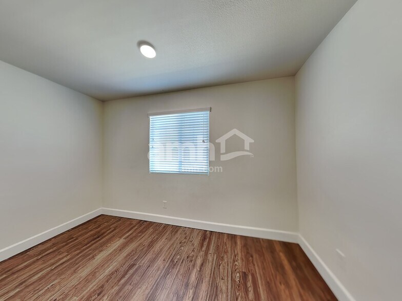 Building Photo - 1714 Viaggio Ave