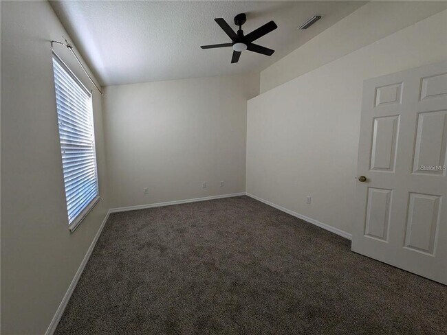 Building Photo - 12287 Country White Cir