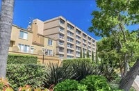 Building Photo - 1700 Civic Center Dr