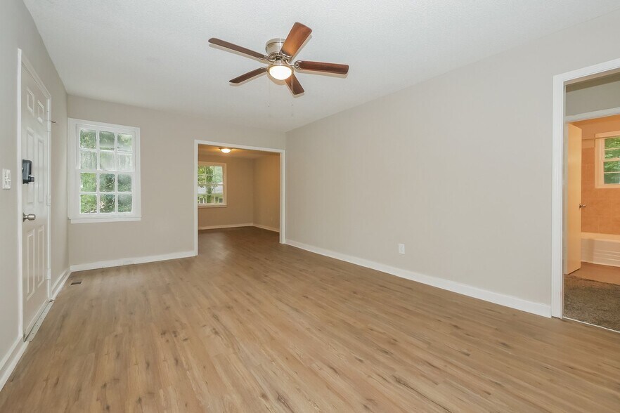 Building Photo - 1188 Briarcliff Rd