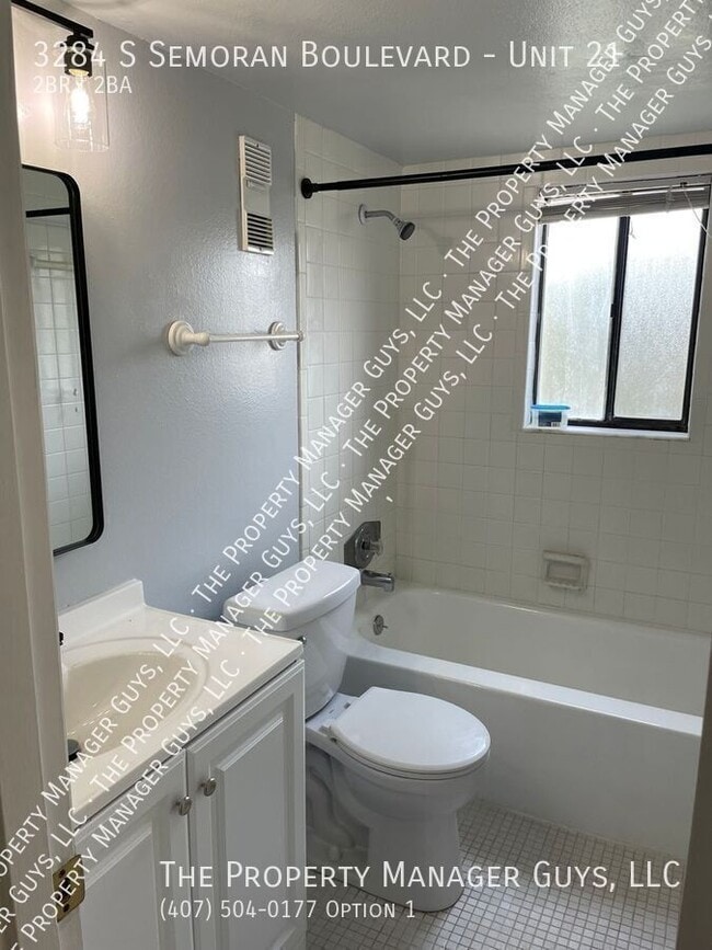 Building Photo - 3284 S Semoran Blvd