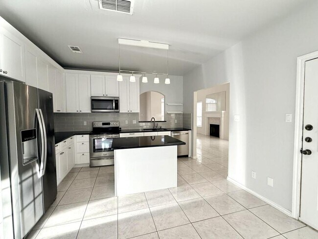 Building Photo - 14911 Elkton Dr