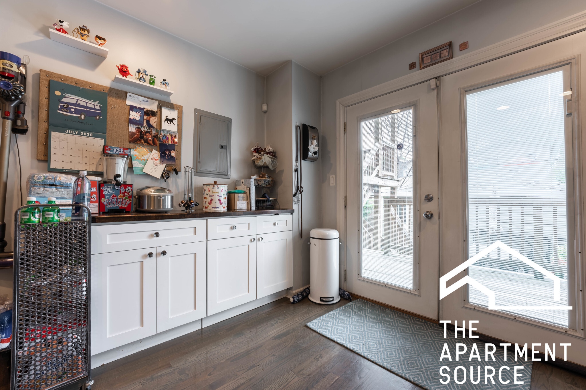 Building Photo - 2651 W Armitage Ave