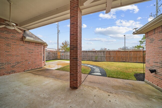 Building Photo - 6118 Berwick Ln