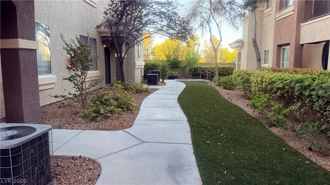 Building Photo - 9050 W Warm Springs Rd