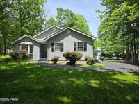 Building Photo - 502 Carrock Way