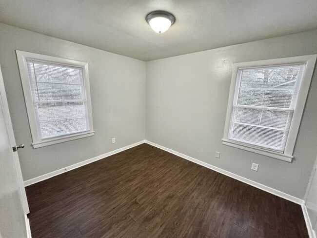 Building Photo - 1754 Danville Rd